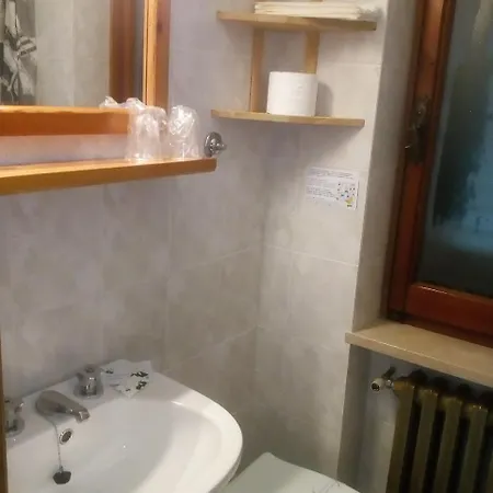 Roma Bed & Breakfast *