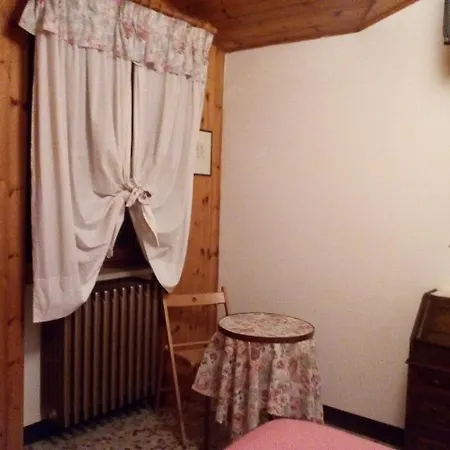 Roma Bed & Breakfast *