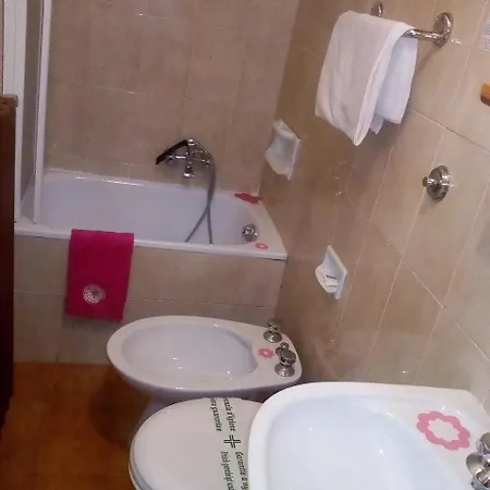 Roma Bed & Breakfast